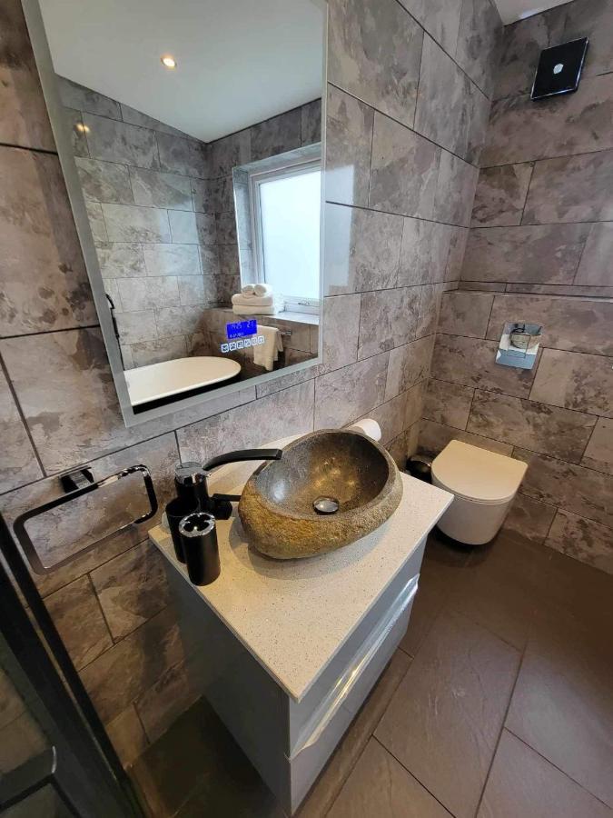 Luxury Cottage In Portree City Centre! Ngoại thất bức ảnh